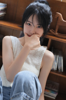 她爱上我的谎